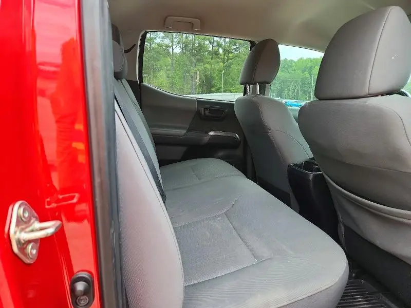 2017 TOYOTA TACOMA SR5 V6  