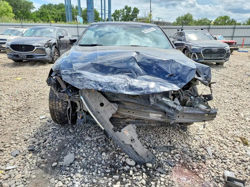 2018 FORD TAURUS SEL  