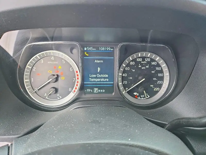 2019 NISSAN TITAN SV  