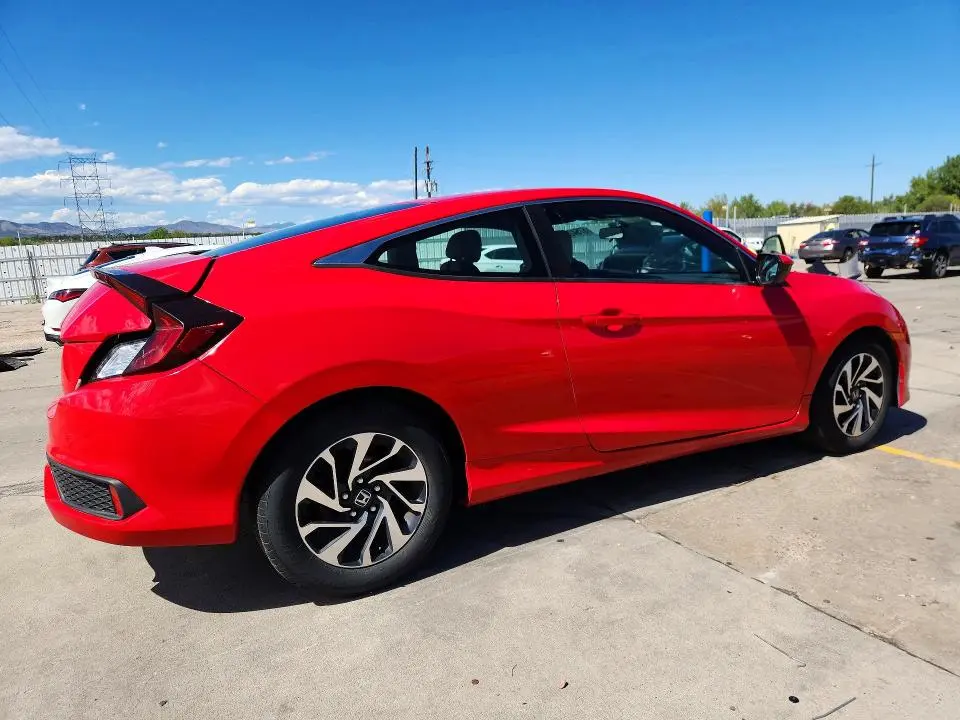 2016 HONDA CIVIC LX  