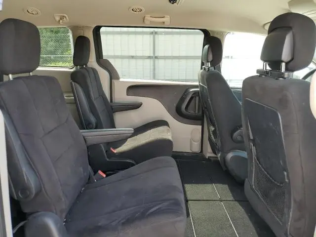 2011 DODGE GRAND CARAVAN EXPRESS  
