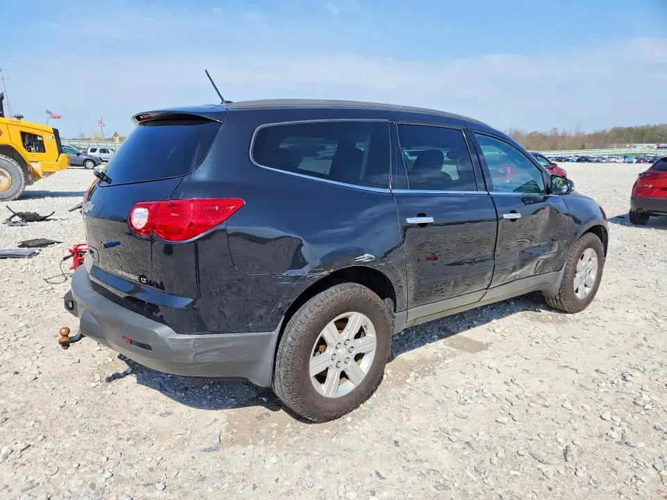 2011 CHEVROLET TRAVERSE LT  