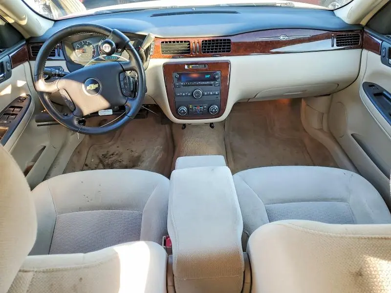 2010 CHEVROLET IMPALA LT  