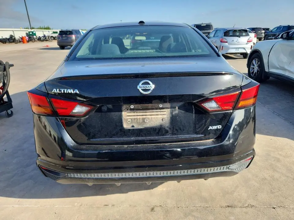 2019 NISSAN ALTIMA S  