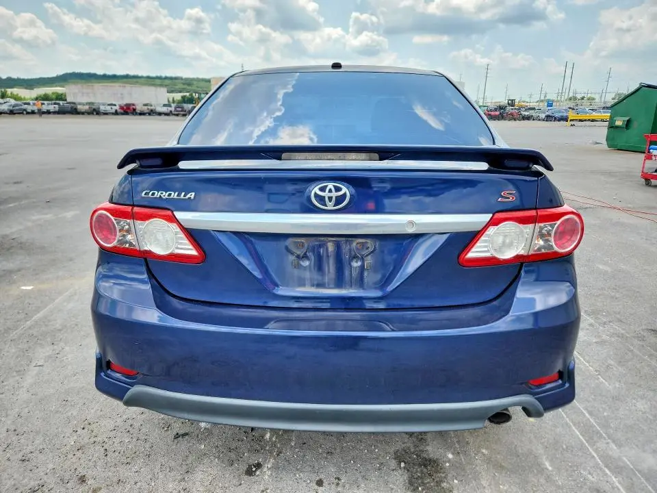 2013 TOYOTA COROLLA S  