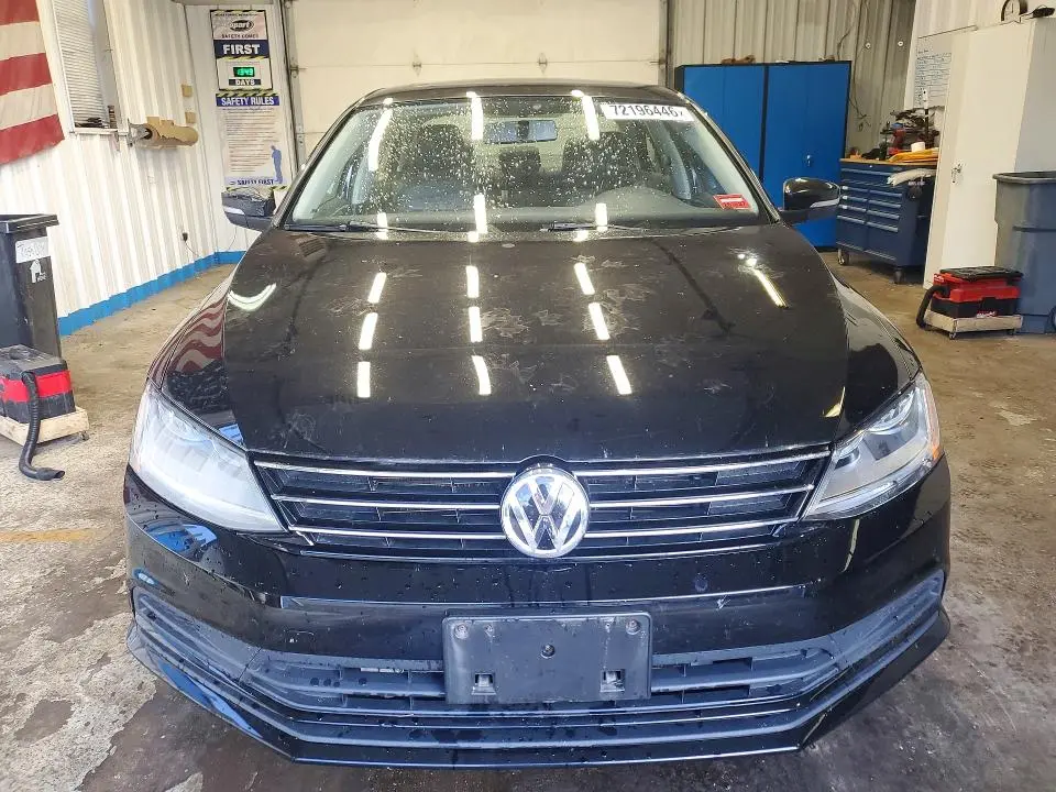 2017 VOLKSWAGEN JETTA SE  