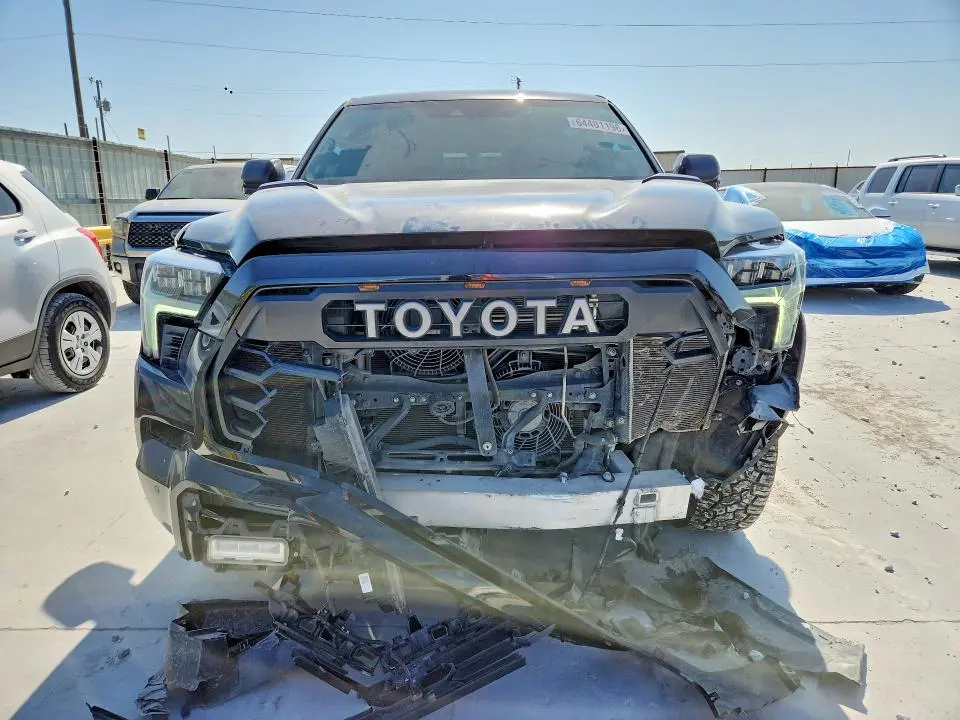2024 TOYOTA SEQUOIA TRD PRO  