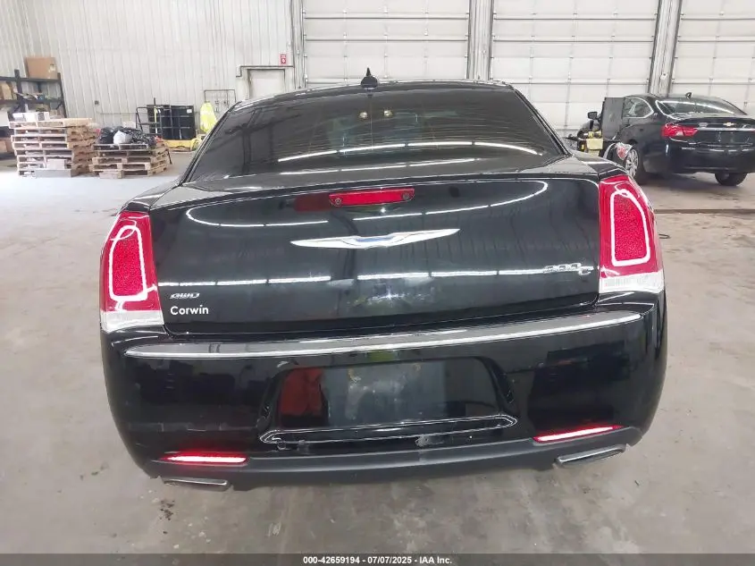 2017 CHRYSLER 300 300C