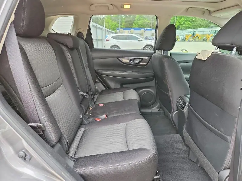 2019 NISSAN ROGUE SV  