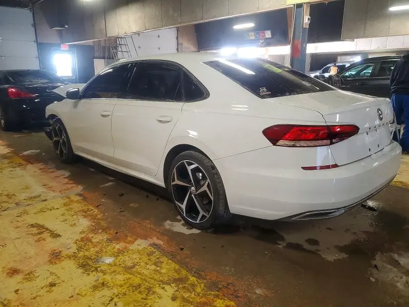 2021 VOLKSWAGEN PASSAT SE  