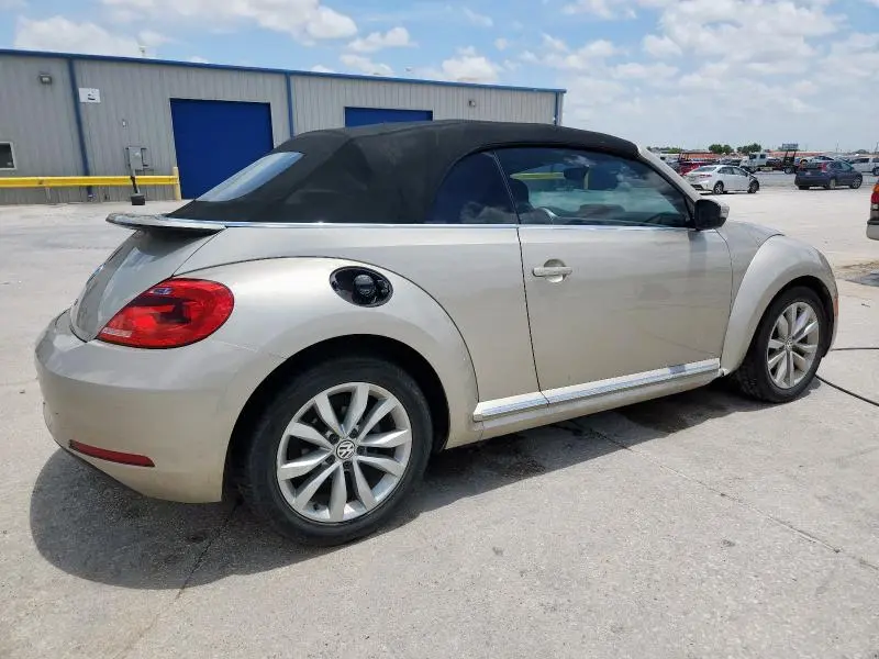 2013 VOLKSWAGEN BEETLE   