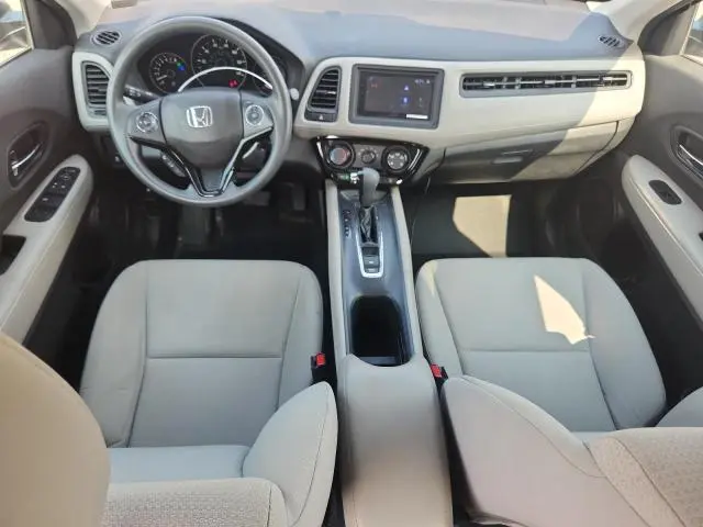 2021 HONDA HR-V LX  