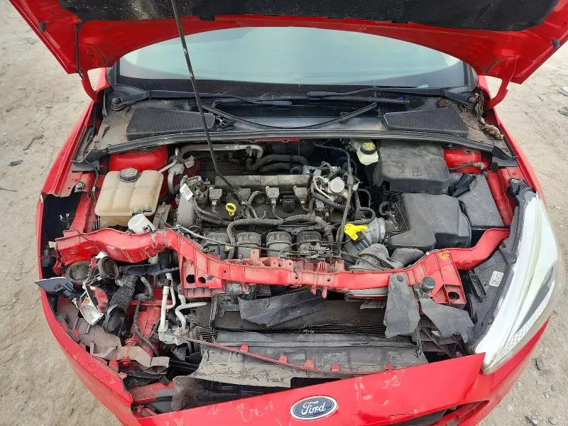 2017 FORD FOCUS SE  