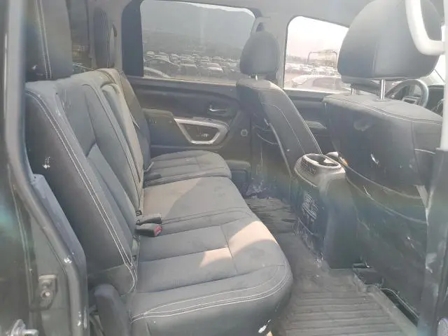 2017 NISSAN TITAN PRO -4X