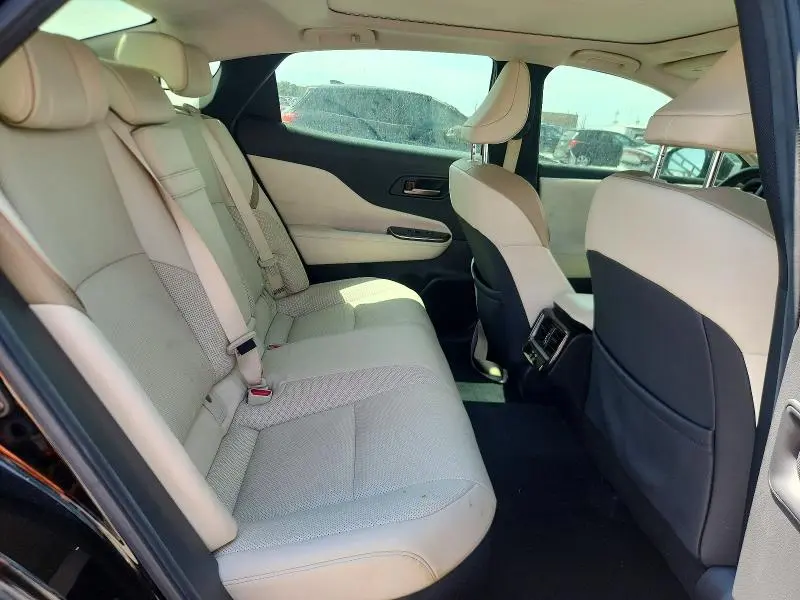 2024 TOYOTA CROWN LIMITED  