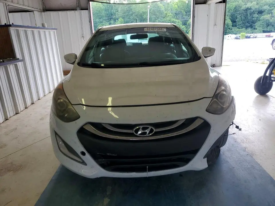2014 HYUNDAI ELANTRA GT BASE  