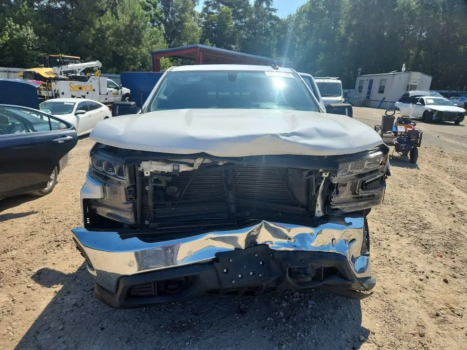 2019 CHEVROLET SILVERADO C1500 LT  