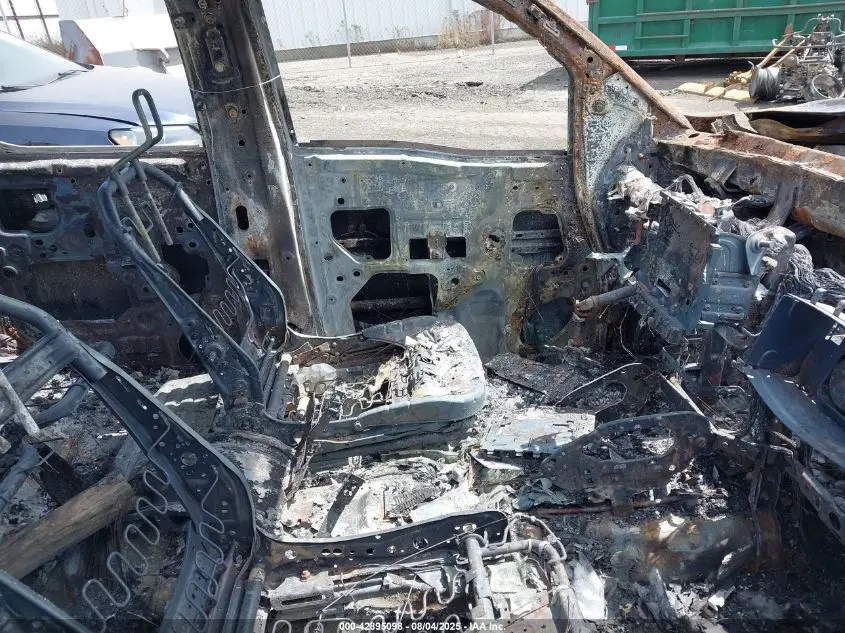 2023 NISSAN FRONTIER SV 4X4