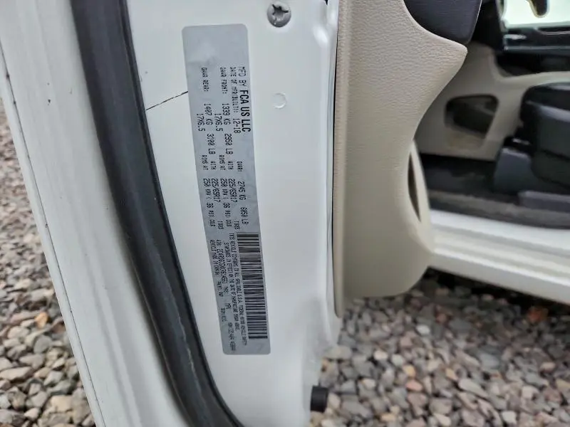 2019 DODGE GRAND CARAVAN SXT  