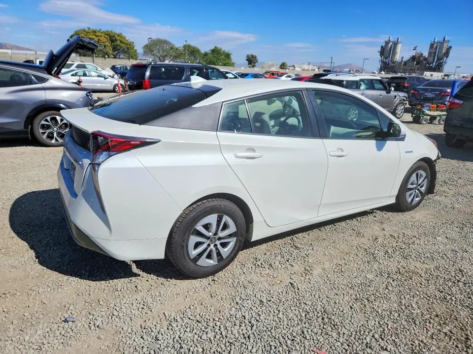 2016 TOYOTA PRIUS THREE  