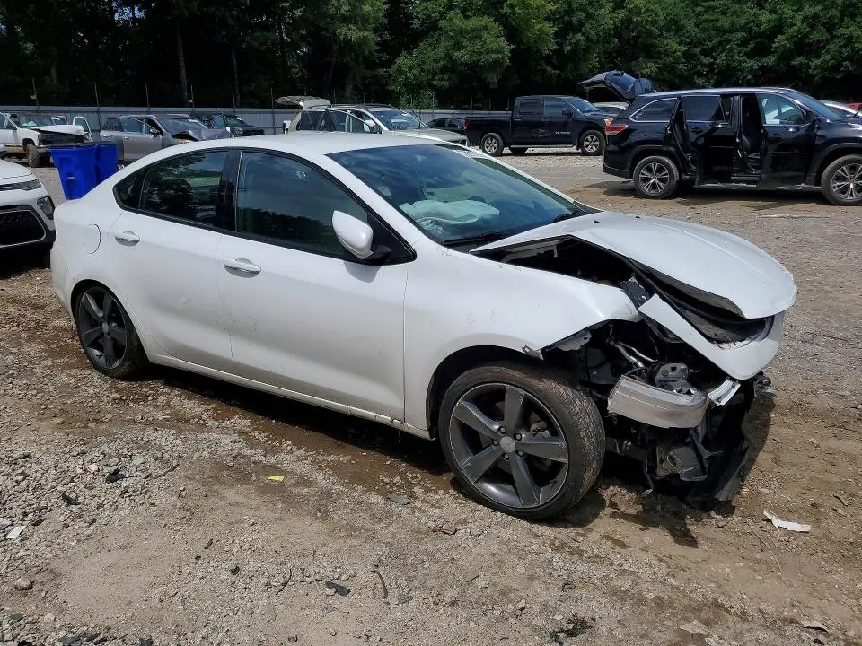 2013 DODGE DART SXT  
