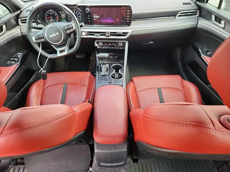 2023 KIA K5 GT LINE  
