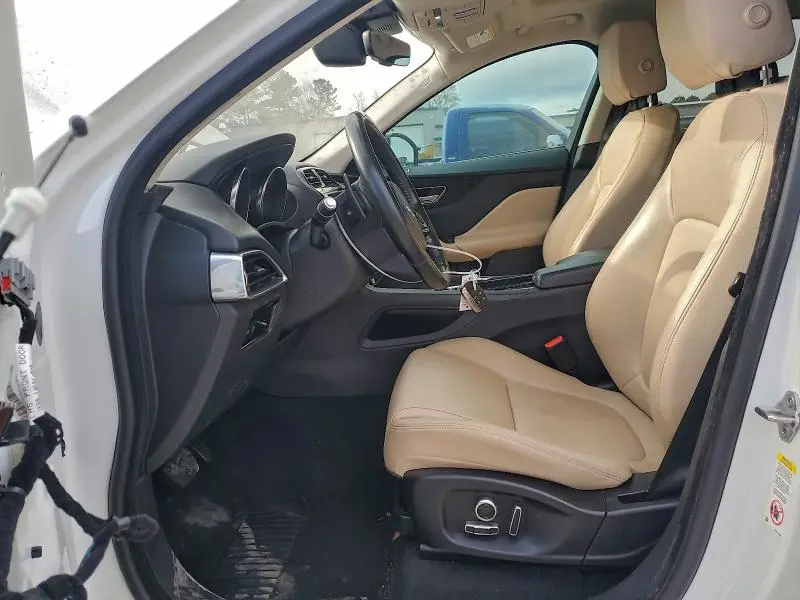 2020 JAGUAR F-PACE PREMIUM  