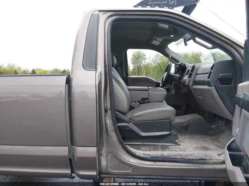 2019 FORD F-250 XL
