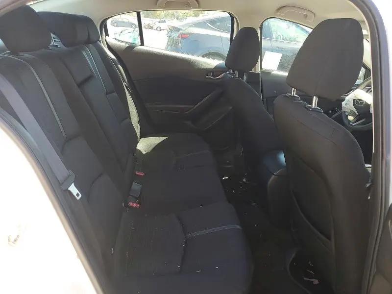 2018 MAZDA 3 SPORT  