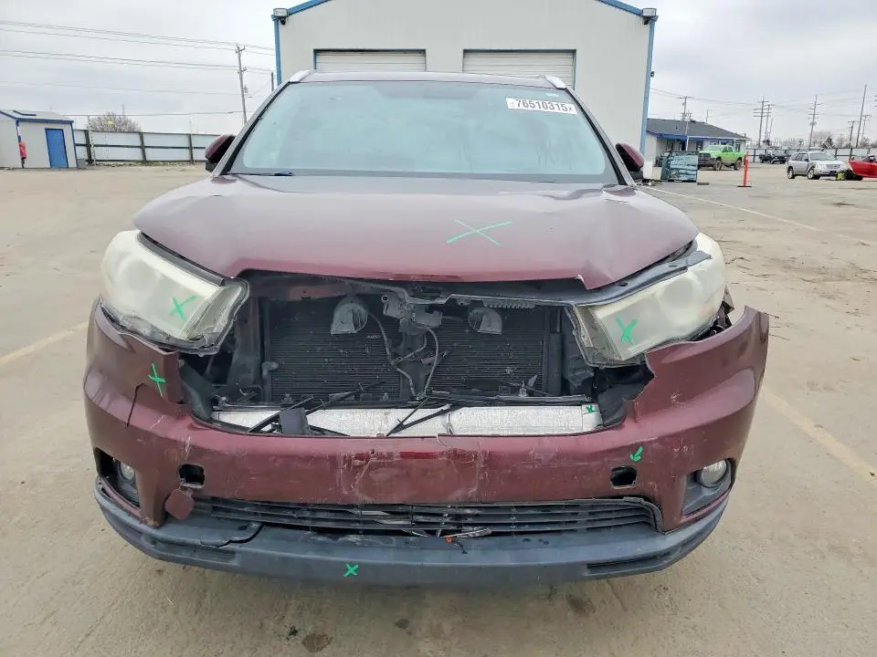 2016 TOYOTA HIGHLANDER XLE  