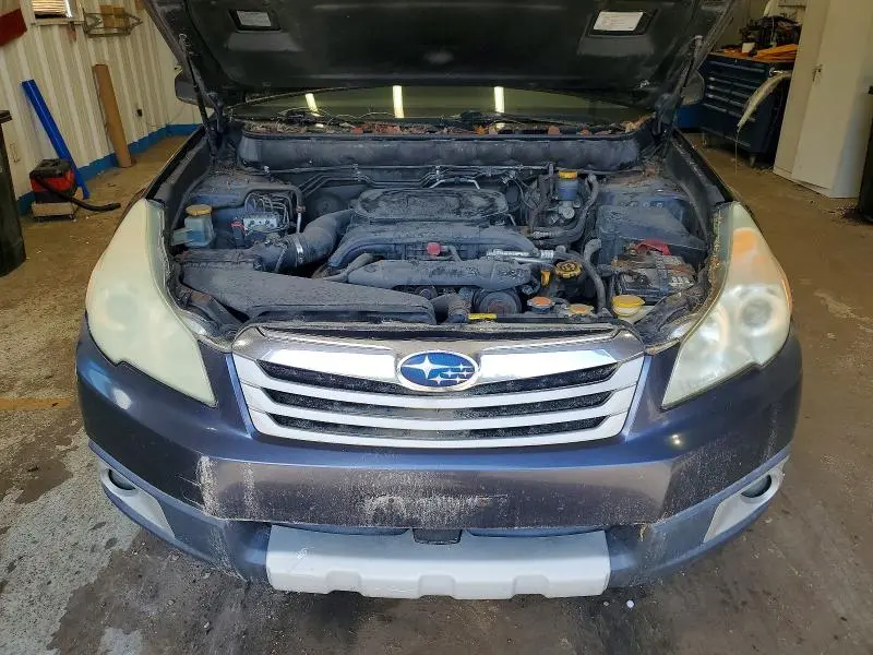 2010 SUBARU OUTBACK 2.5I LIMITED  