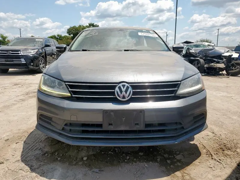 2017 VOLKSWAGEN JETTA SE  