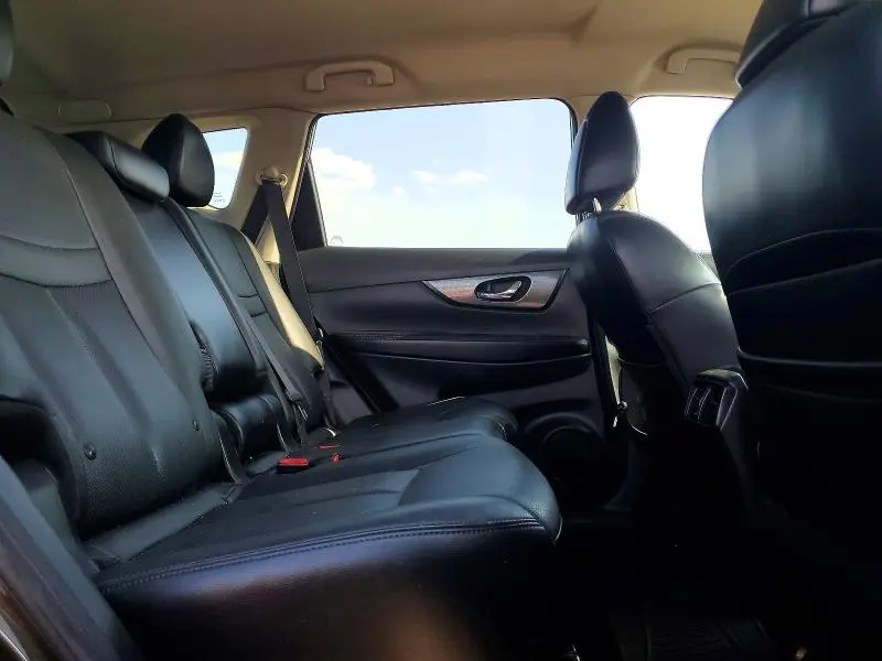 2014 NISSAN ROGUE SL  