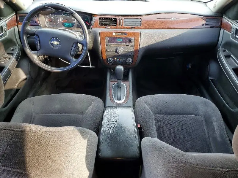 2010 CHEVROLET IMPALA LT  