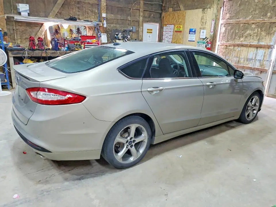 2015 FORD FUSION SE  