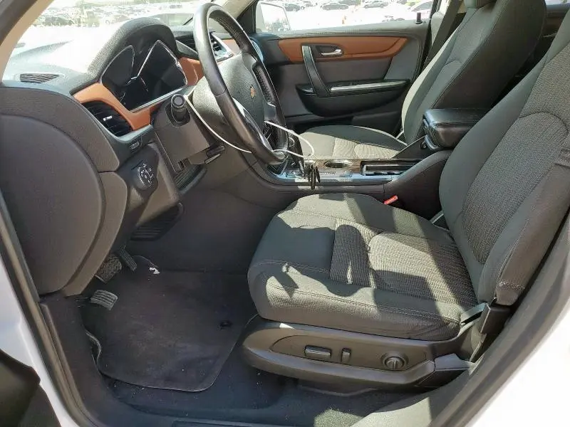 2016 CHEVROLET TRAVERSE LT