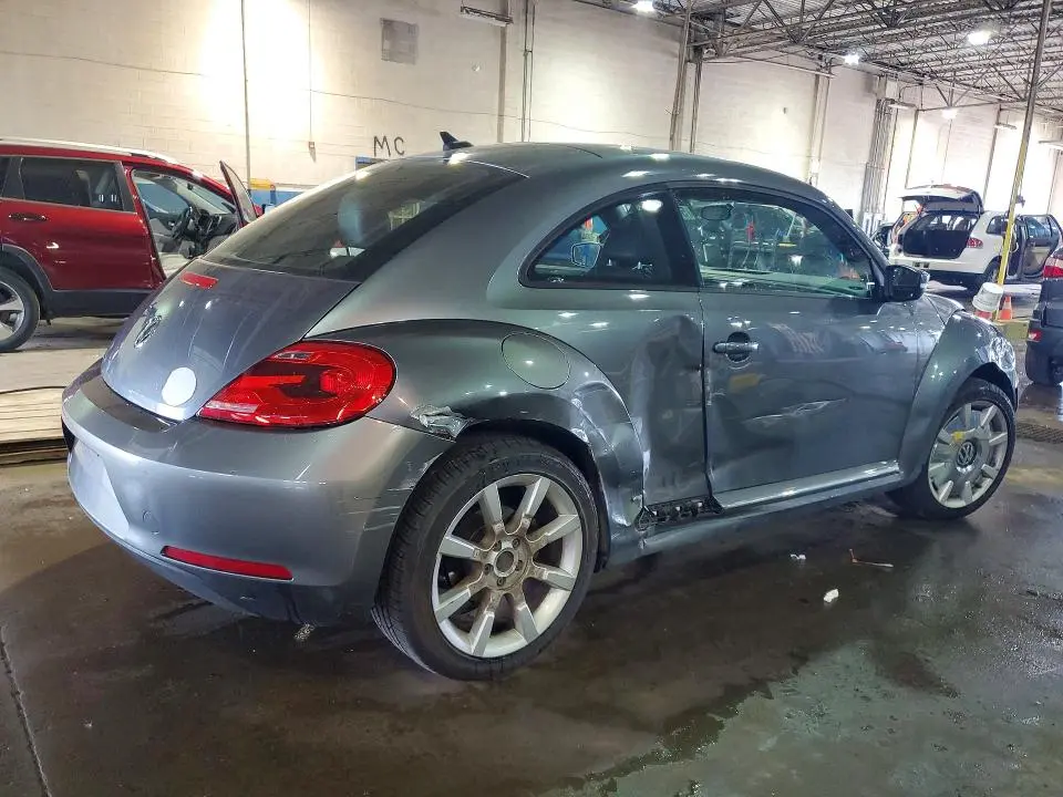 2012 VOLKSWAGEN BEETLE   