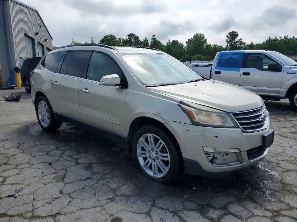 2013 CHEVROLET TRAVERSE LT  