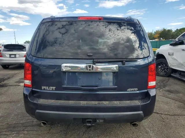 2011 HONDA PILOT EXLN  