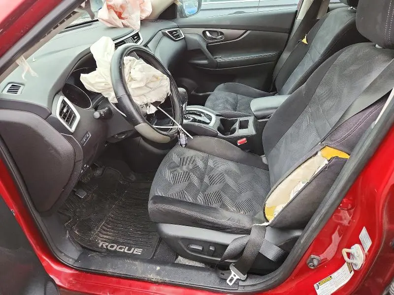 2014 NISSAN ROGUE SV  