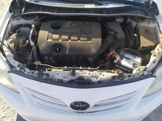 2013 TOYOTA COROLLA BASE  