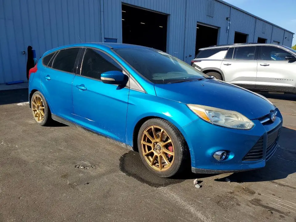 2013 FORD FOCUS SE  