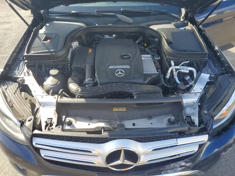 2019 MERCEDES-BENZ GLC 300  