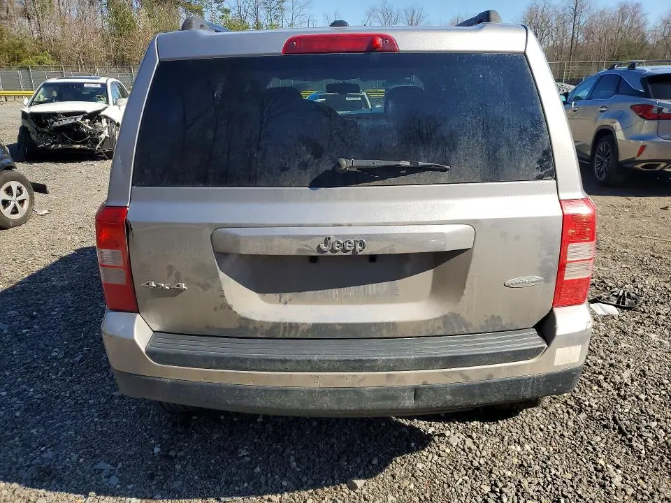2016 JEEP PATRIOT LATITUDE  
