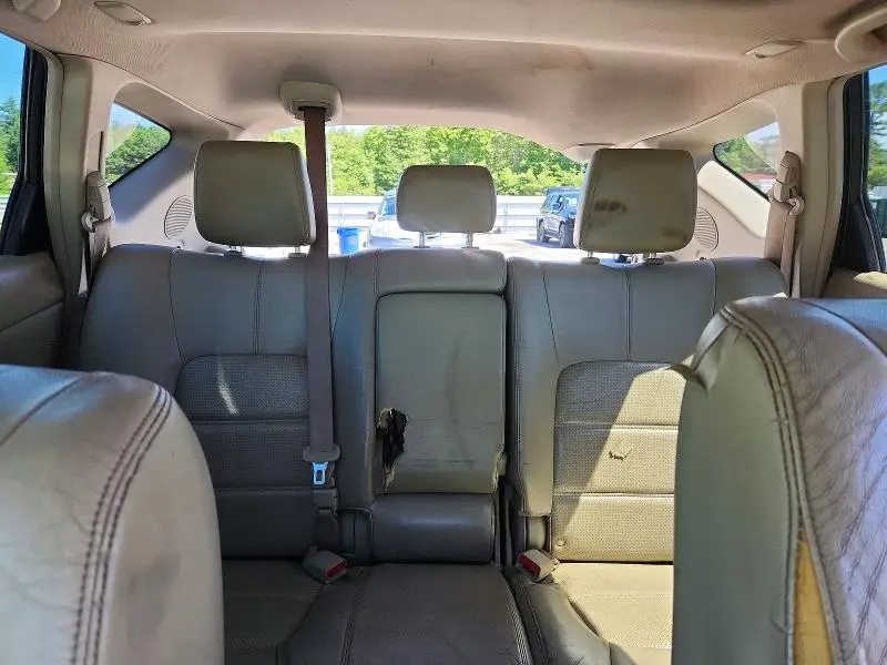 2011 NISSAN MURANO S  