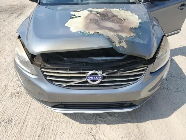 2016 VOLVO XC60 T6 PREMIER  