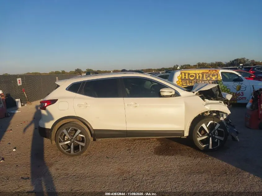 2022 NISSAN ROGUE SPORT SL FWD XTRONIC CVT