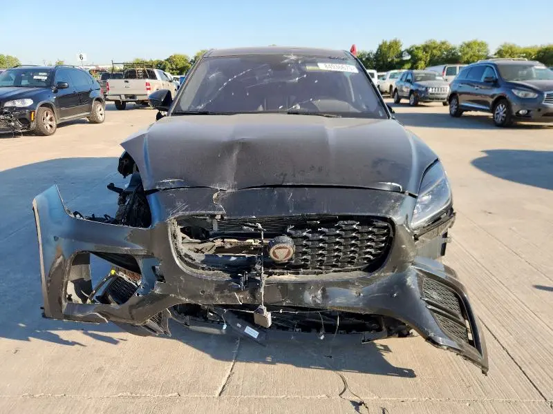 2021 JAGUAR E-PACE SE  