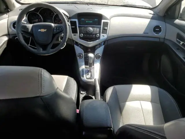2011 CHEVROLET CRUZE LS