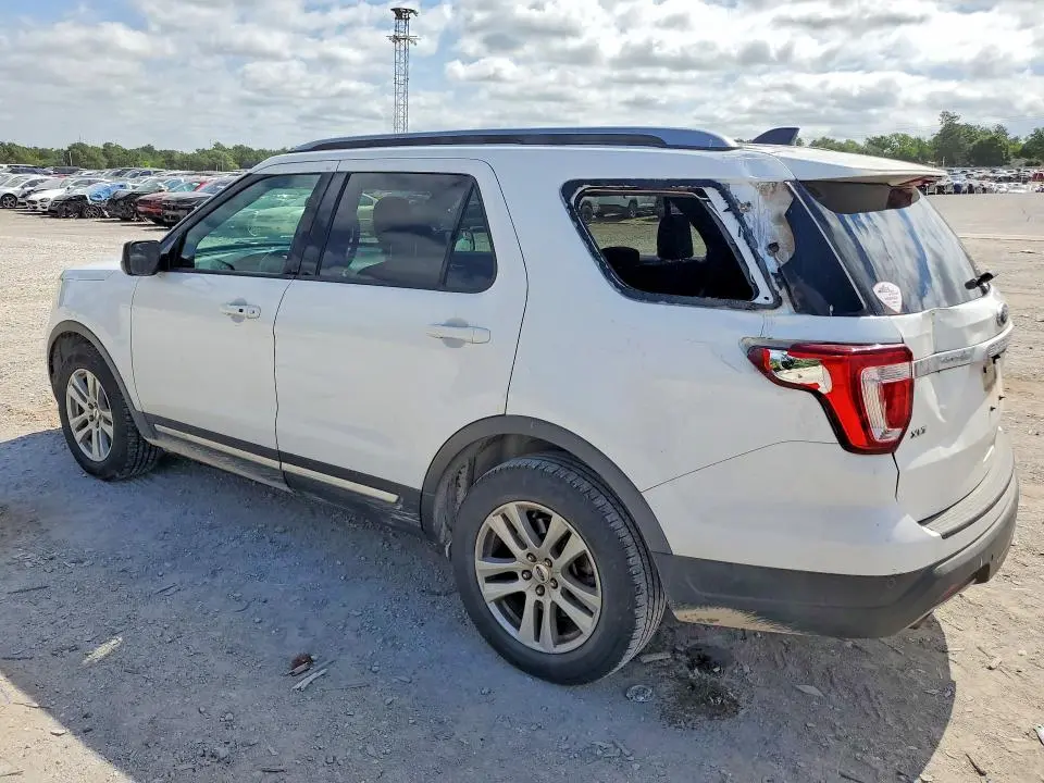 2018 FORD EXPLORER XLT  